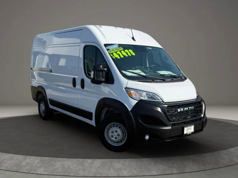 New 2025 RAM ProMaster 2500 w/ Premium Convenience Group image 16