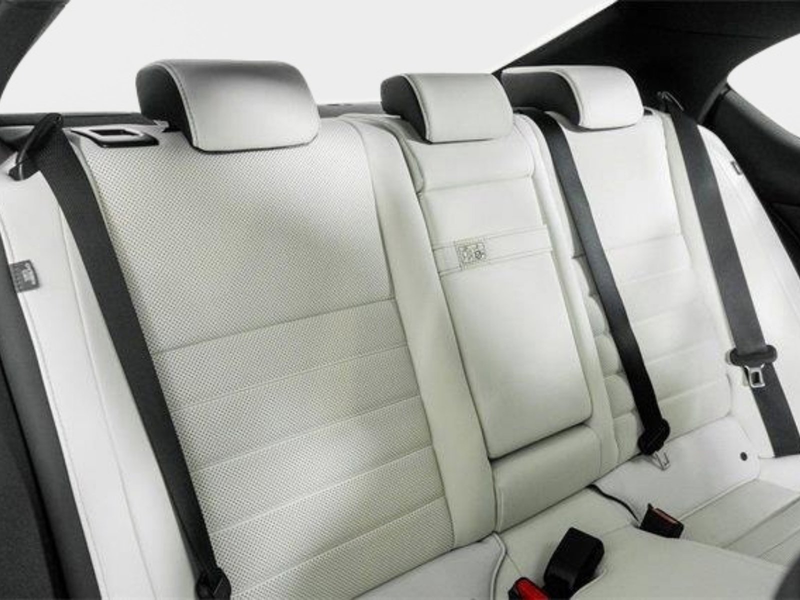 Used 2024 Lexus IS 500 w/ Accessory Package image 39