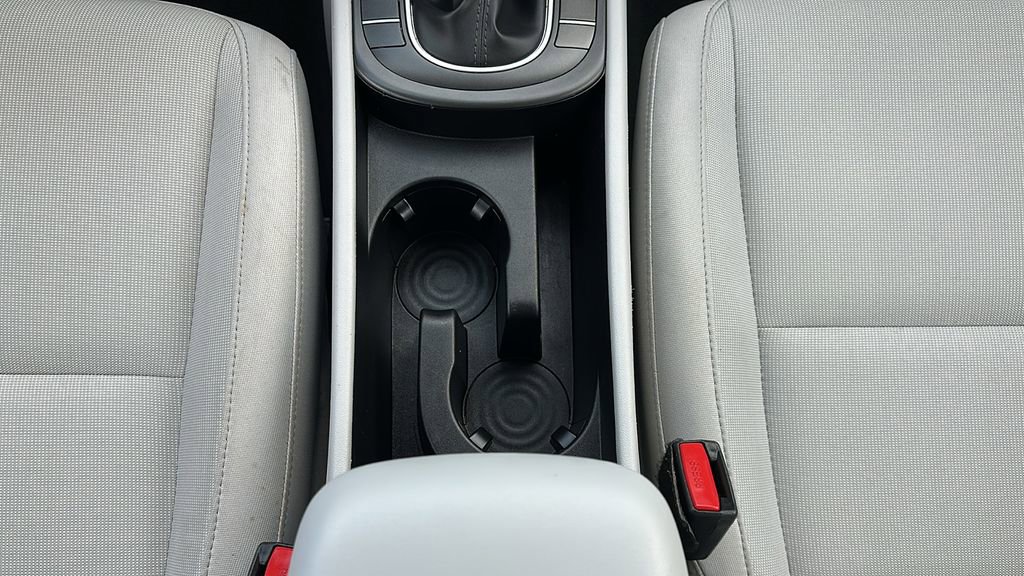 Used 2025 Hyundai Kona SEL image 28