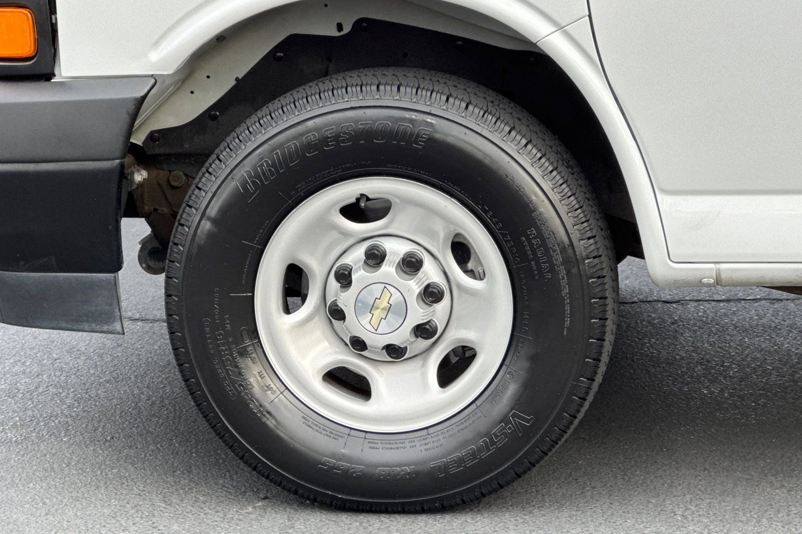 Used 2023 Chevrolet Express 2500 Extended w/ Driver Convenience Package image 28