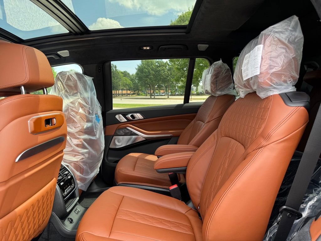 New 2027 BMW X7 M60i AWD/4WD image 19