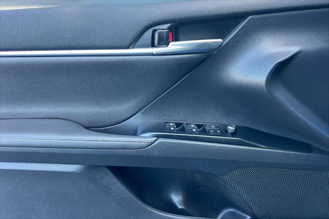 Certified 2019 Toyota Camry XLE w/ Sunroof Package FWD image 12