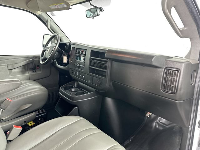 Used 2022 Chevrolet Express 2500 w/ Driver Convenience Package RWD image 27