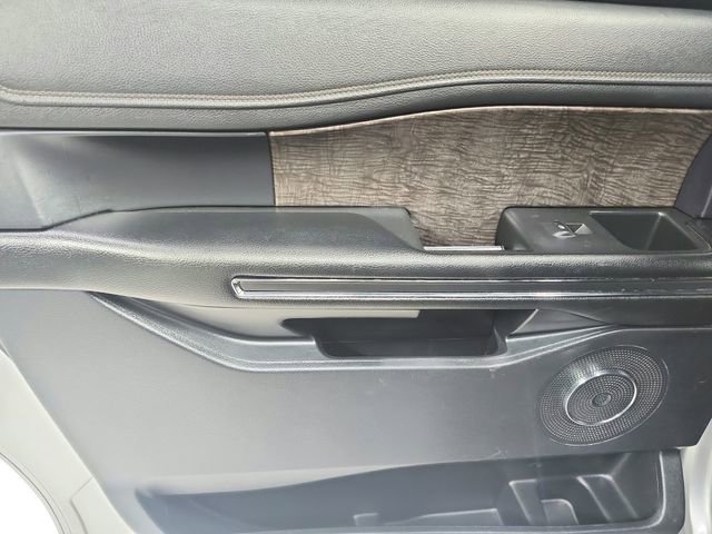 Used 2021 Ford Expedition Max Limited RWD image 43