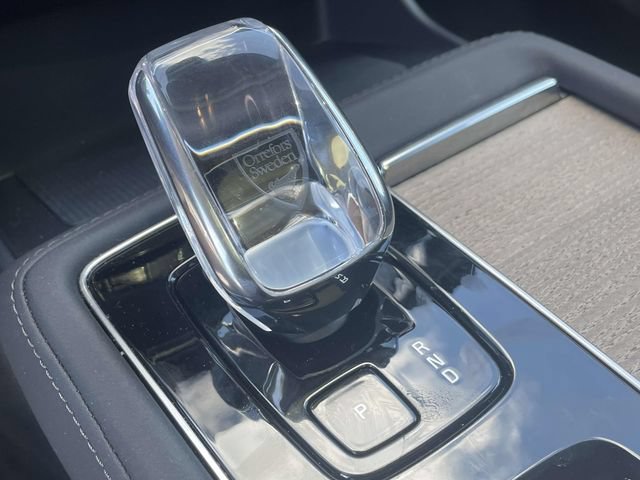 Used 2026 Volvo XC90 B6 Core w/ Protection Package AWD/4WD image 31