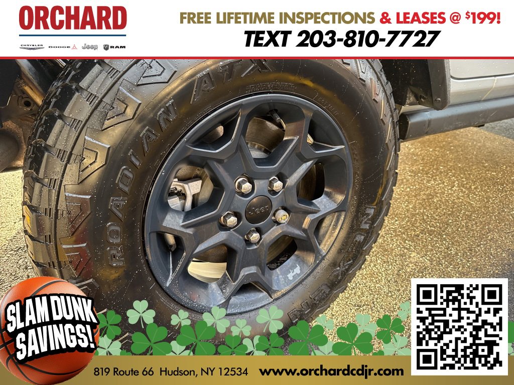 Used 2023 Jeep Wrangler Unlimited w/ Sun & Screen Package image 13