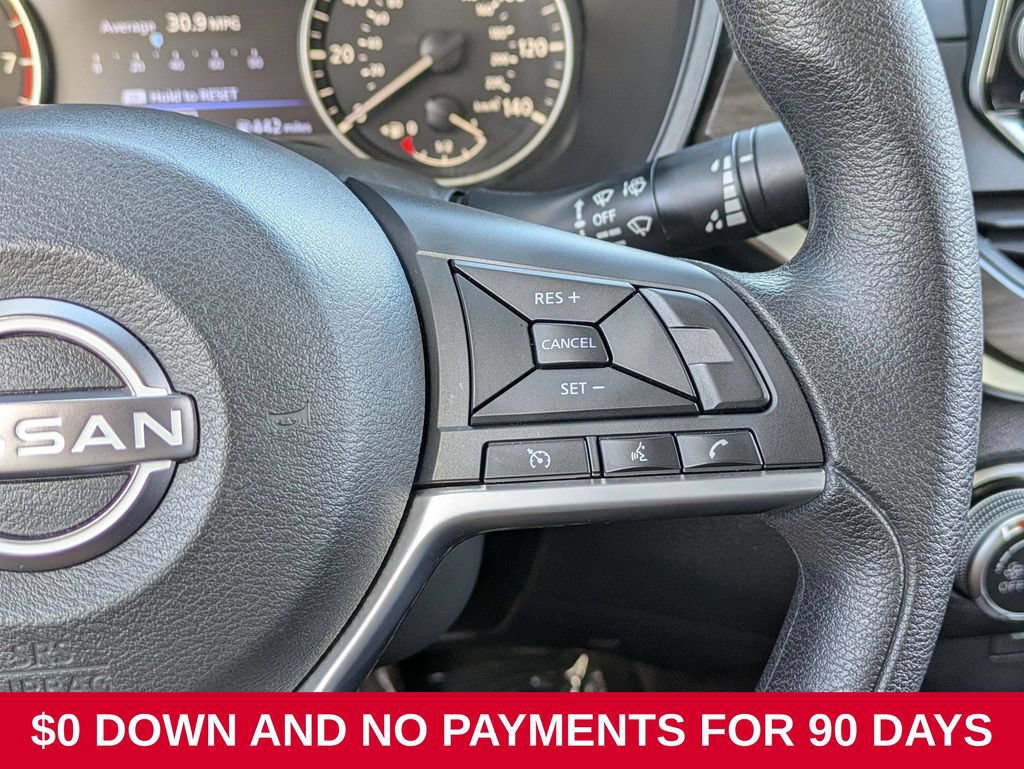 Used 2025 Nissan Altima 2.5 SV FWD image 21
