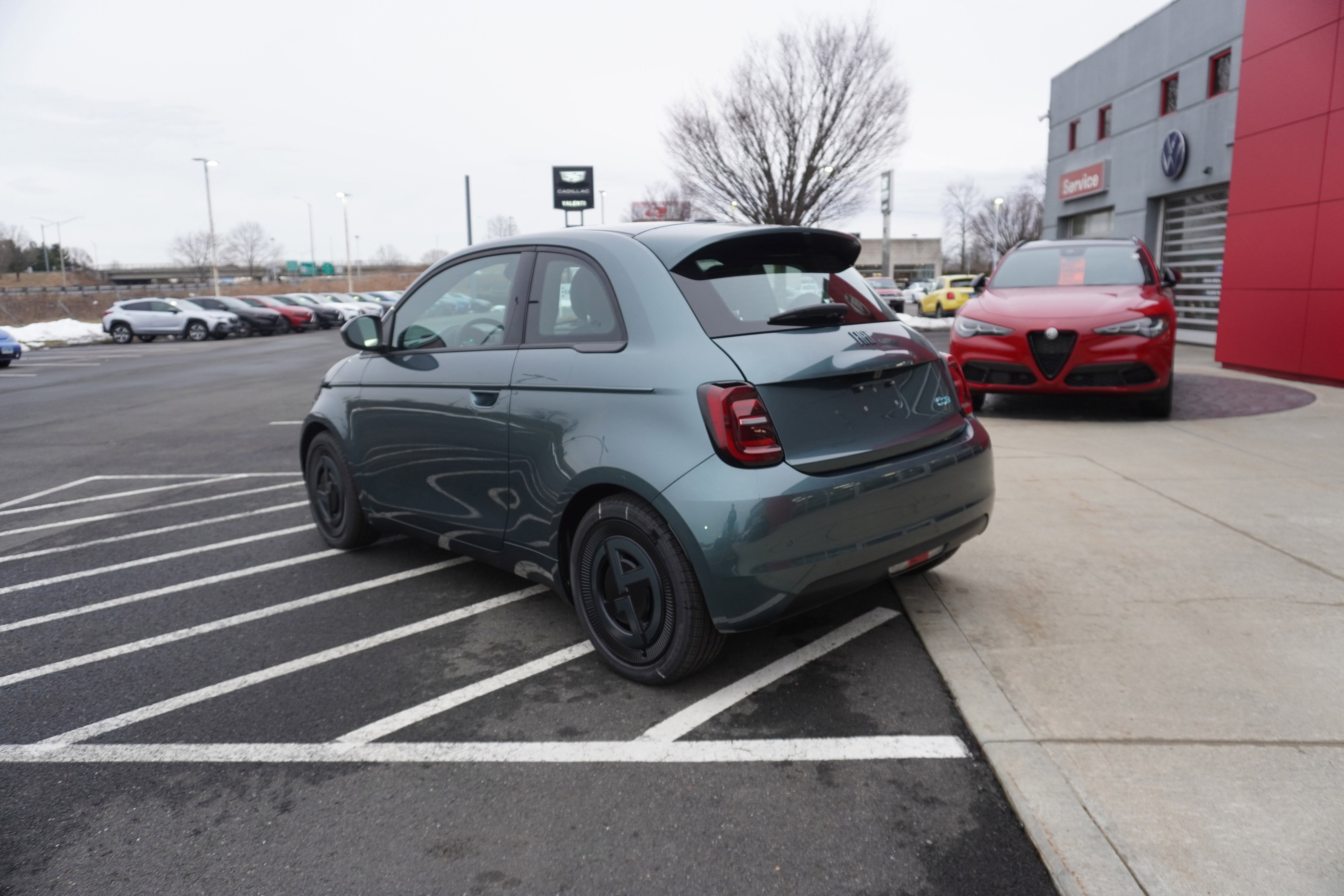 New 2025 FIAT 500 e image 9