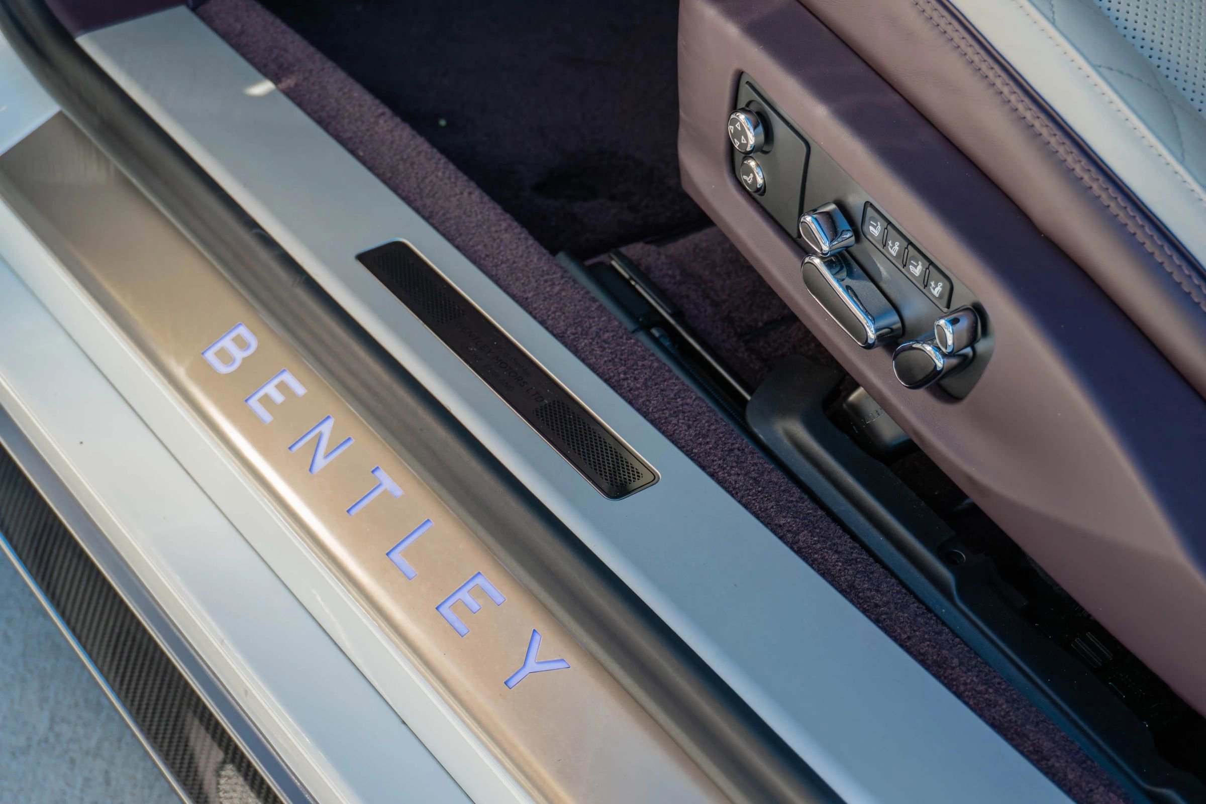 Used 2022 Bentley Continental GT AWD/4WD image 82