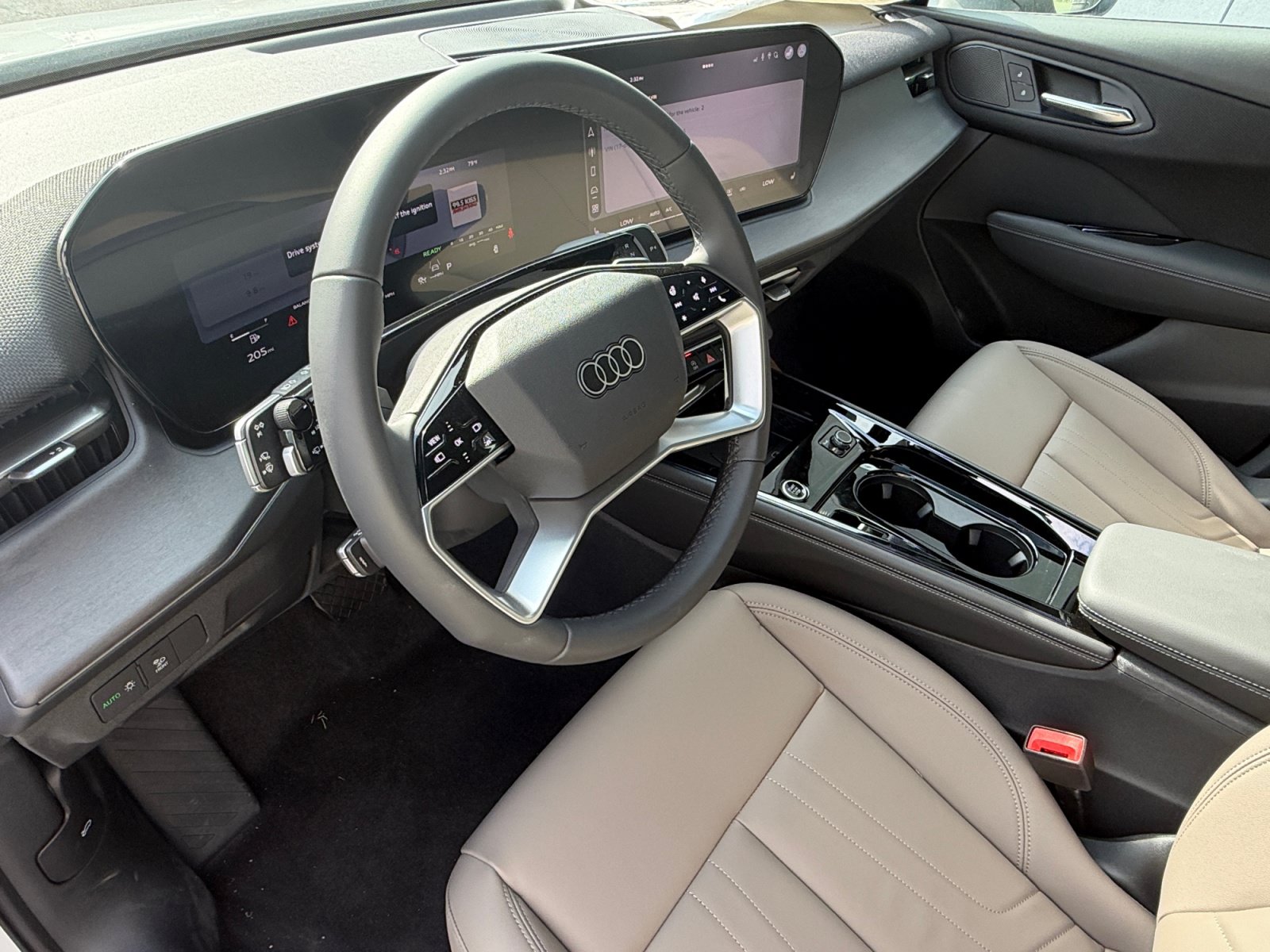 New 2026 Audi Q3 quattro 2.0T AWD/4WD image 4