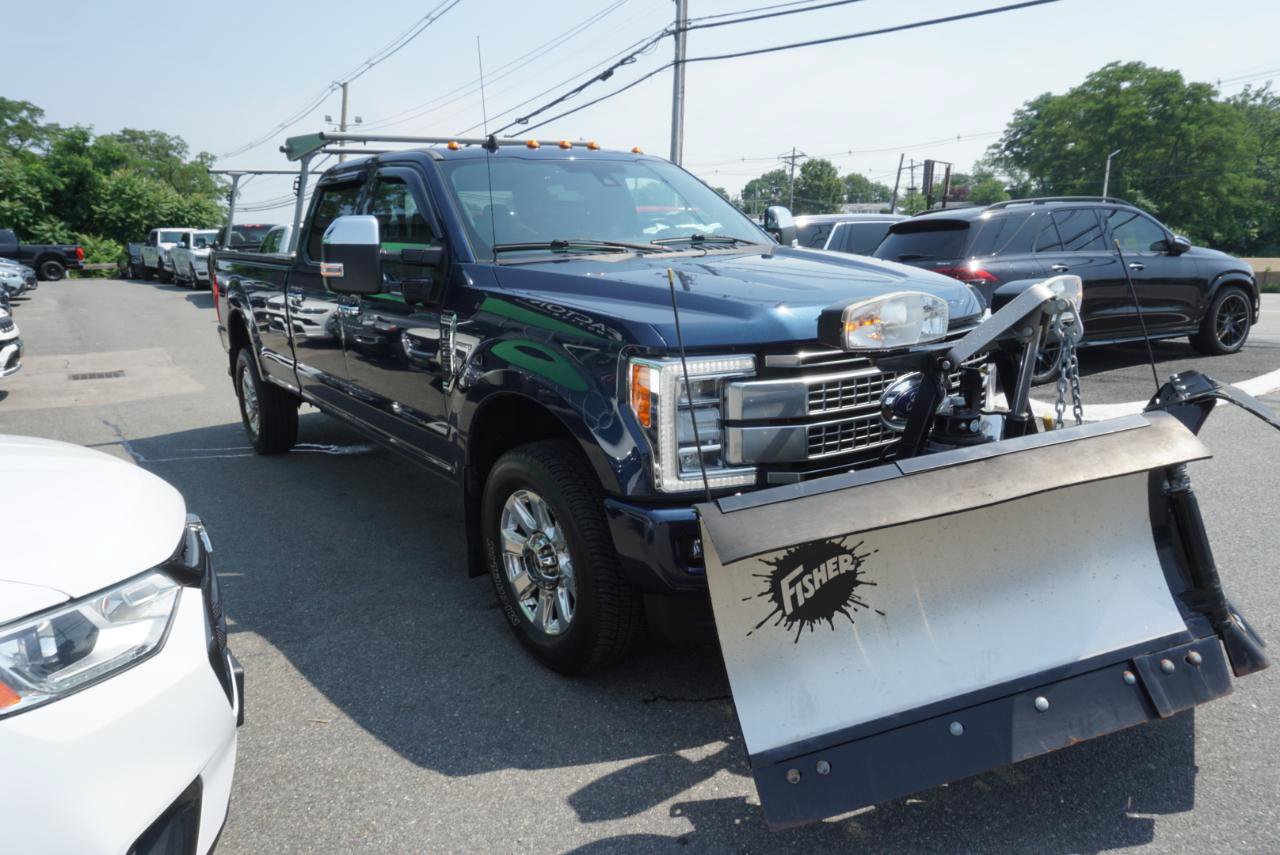 Used 2019 Ford F350 Platinum w/ Platinum Ultimate Package AWD/4WD image 4