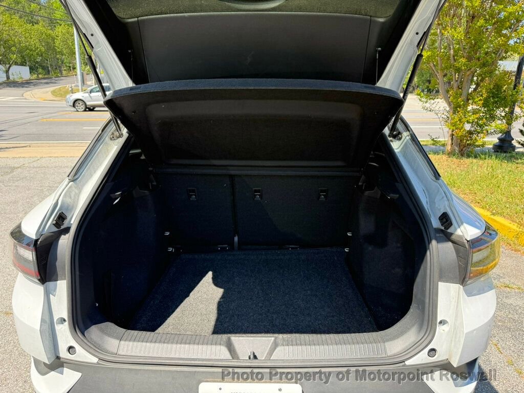 Used 2022 Volkswagen ID.4 Pro image 14