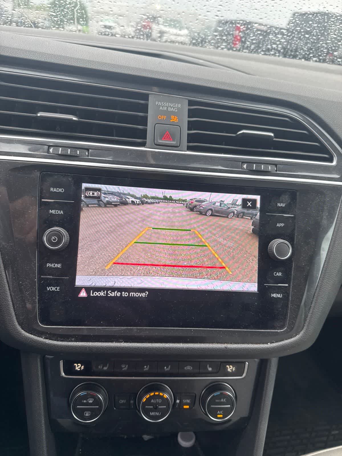 Used 2021 Volkswagen Tiguan SEL AWD/4WD image 20