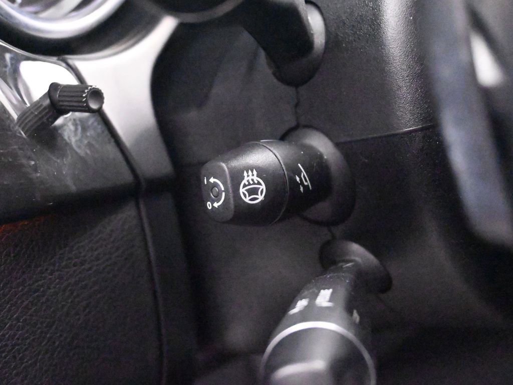 Used 2016 Mercedes-Benz GL 450 4MATIC w/ Premium I Package image 24