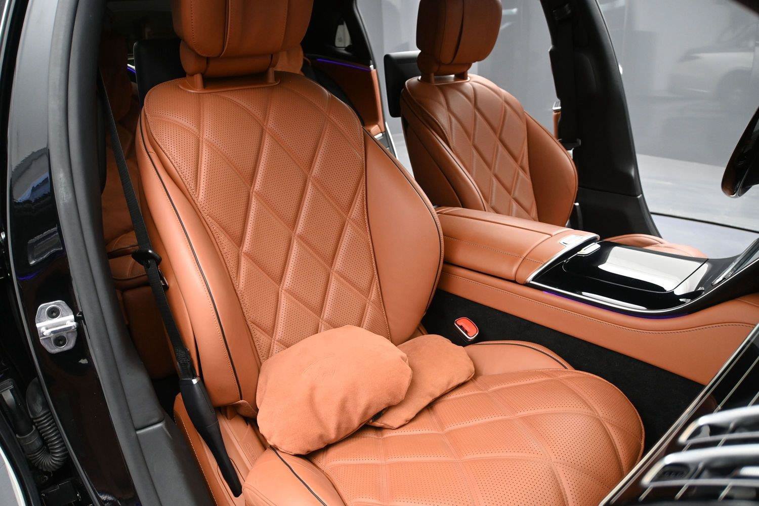 Used 2022 Mercedes-Benz Maybach S 580 4MATIC image 33