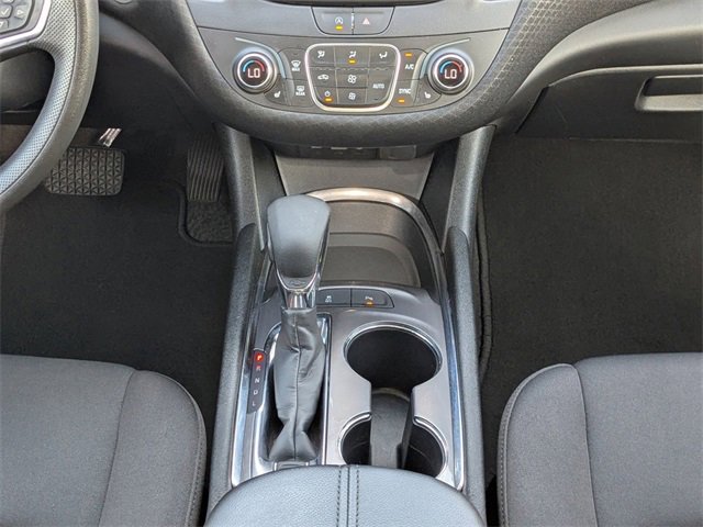 Used 2025 Chevrolet Malibu LT image 17
