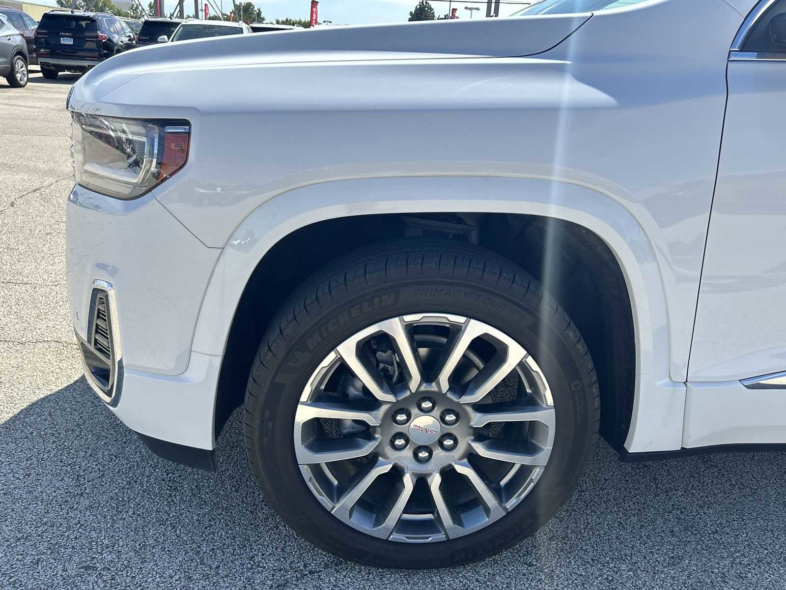 Used 2023 GMC Acadia Denali image 33