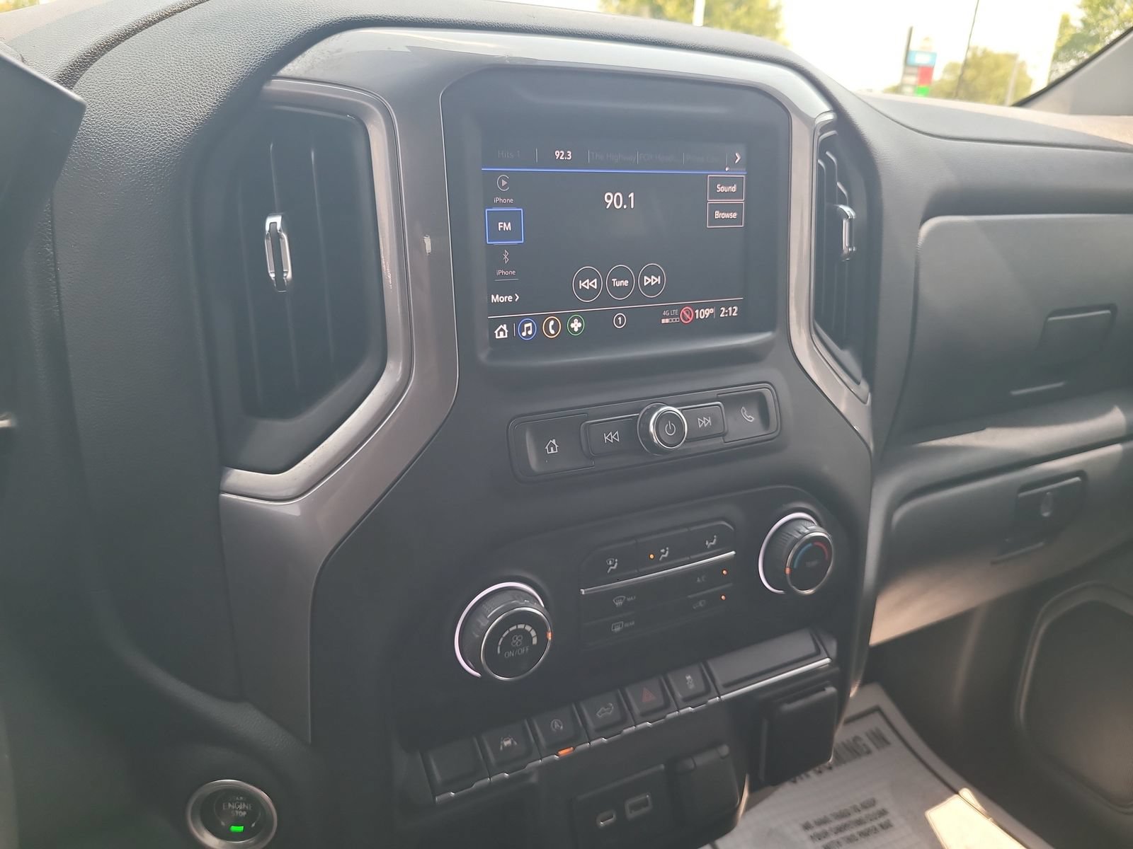 Used 2023 Chevrolet Silverado 1500 Custom AWD/4WD image 17