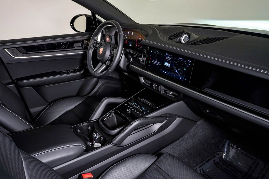 Certified 2026 Porsche Cayenne S image 14
