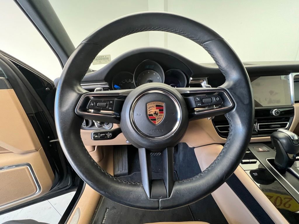 Certified 2023 Porsche Macan S AWD/4WD image 7