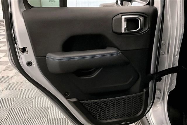 Used 2022 Jeep Wrangler Unlimited Rubicon 4xe w/ Cold Weather Group image 21