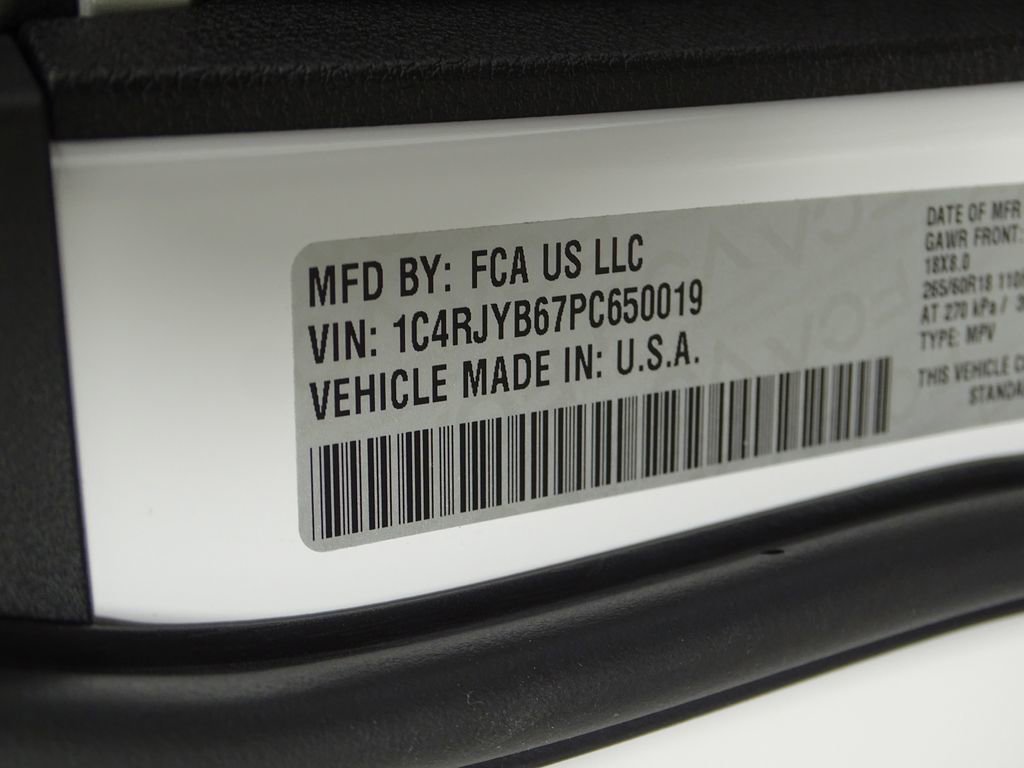 Used 2023 Jeep Grand Cherokee 4WD 4xe image 24