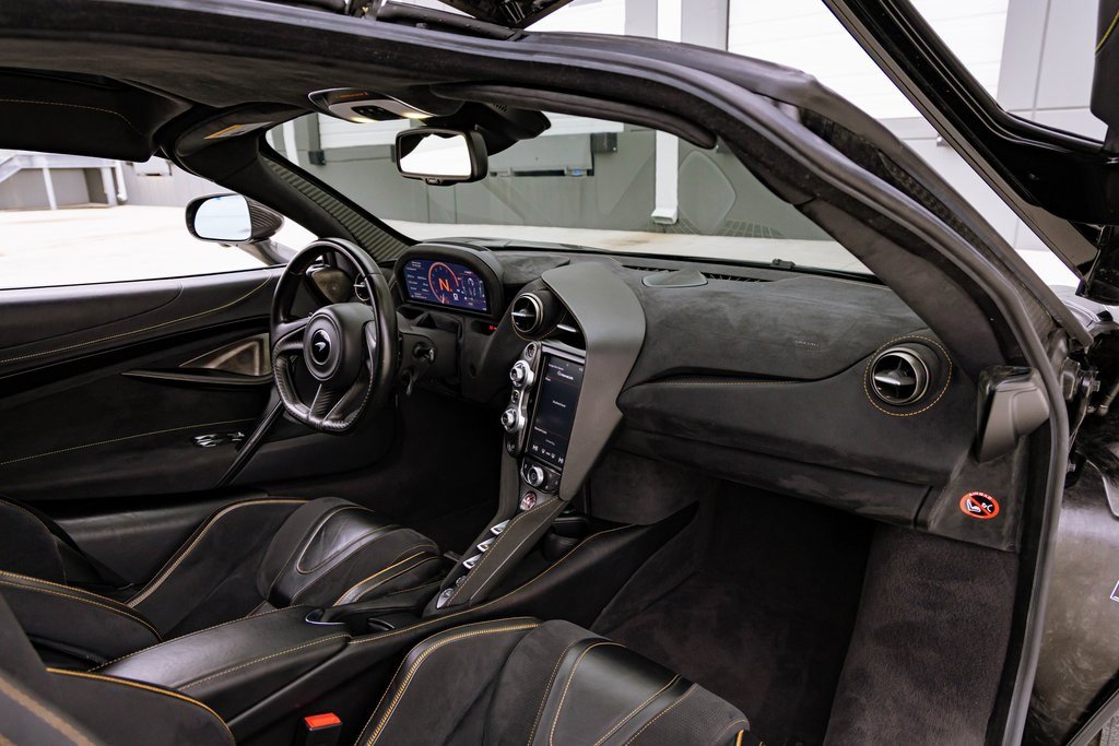 Used 2019 McLaren 720S Performance image 23