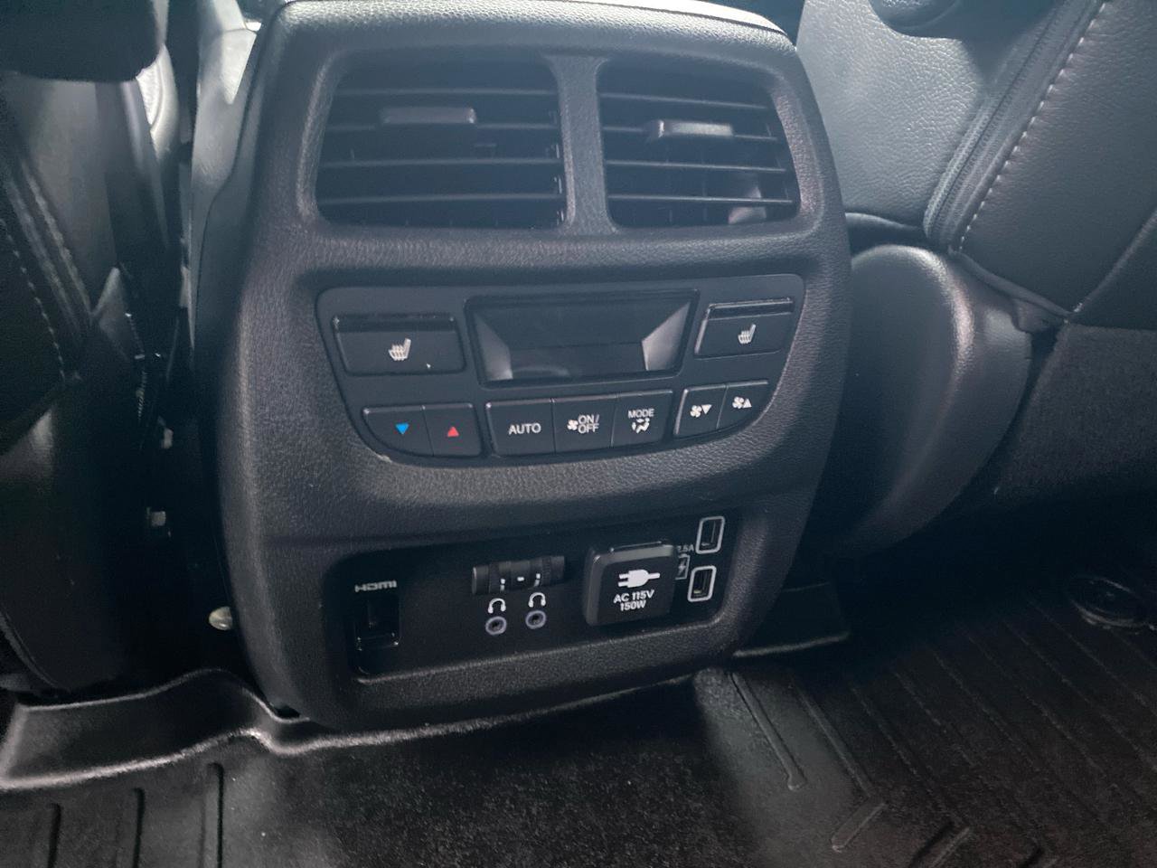Used 2019 Honda Pilot Elite image 15