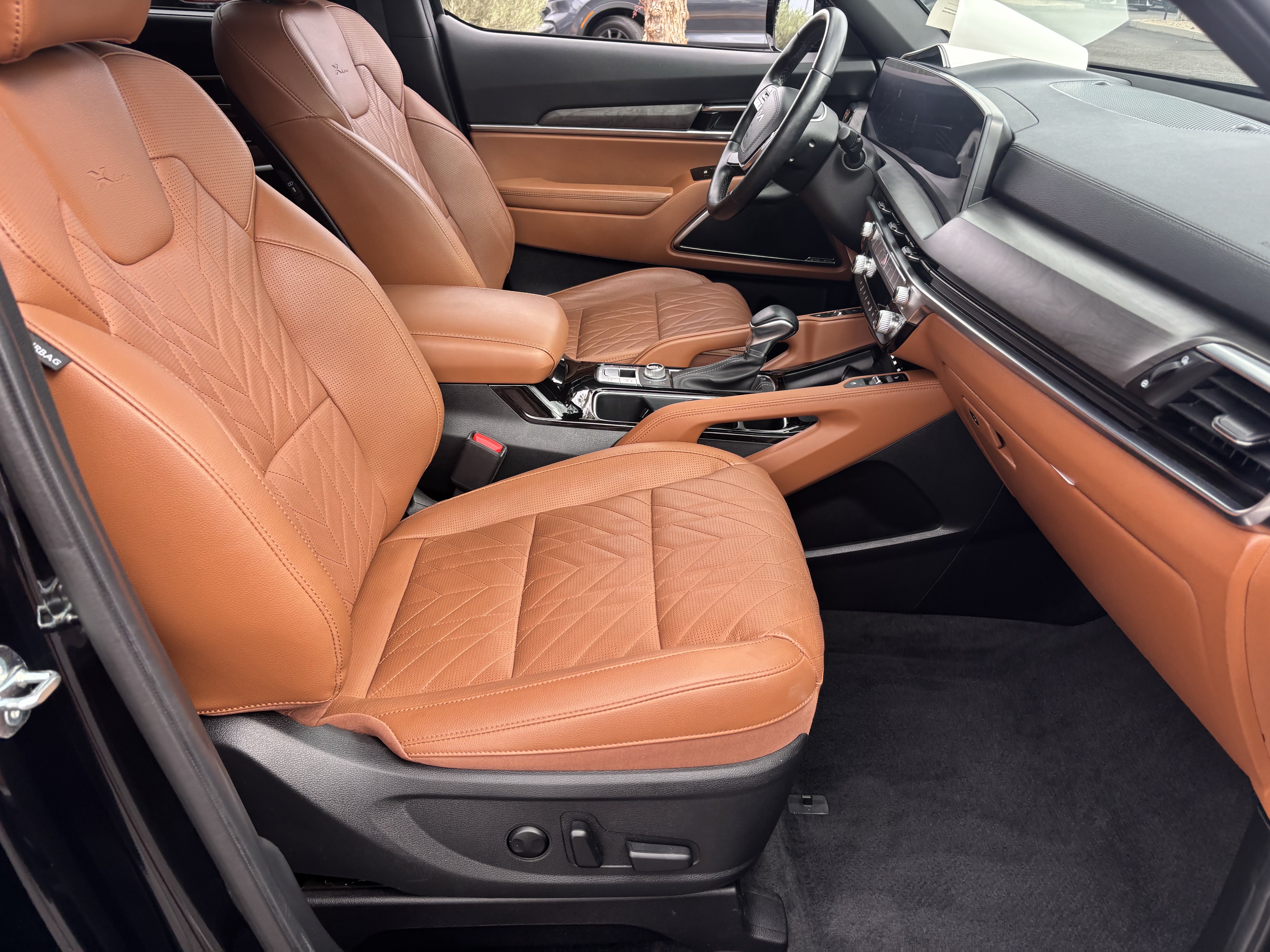 Certified 2025 Kia Telluride SX X-Line AWD/4WD image 9