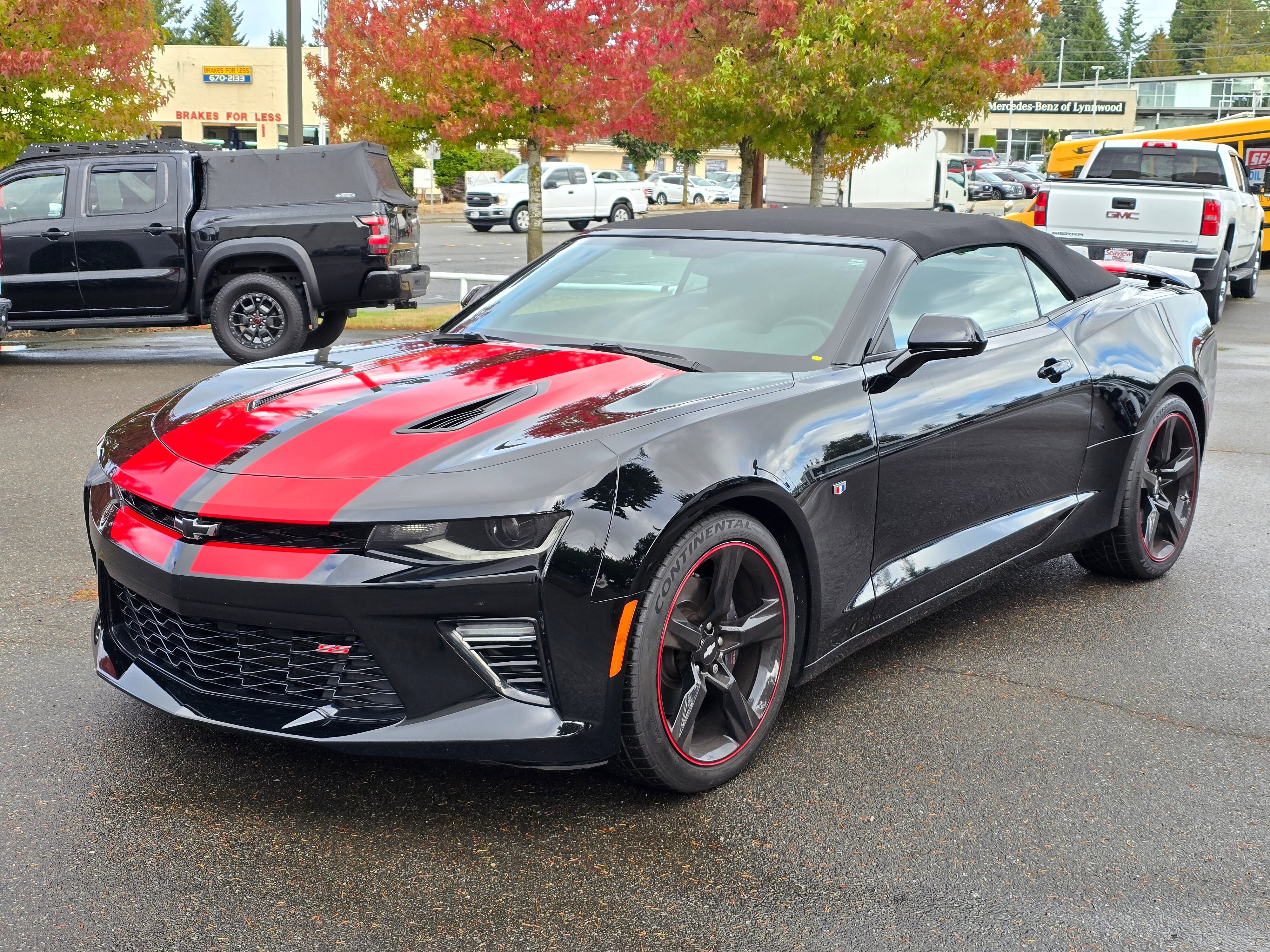 Used 2017 Chevrolet Camaro SS image 3