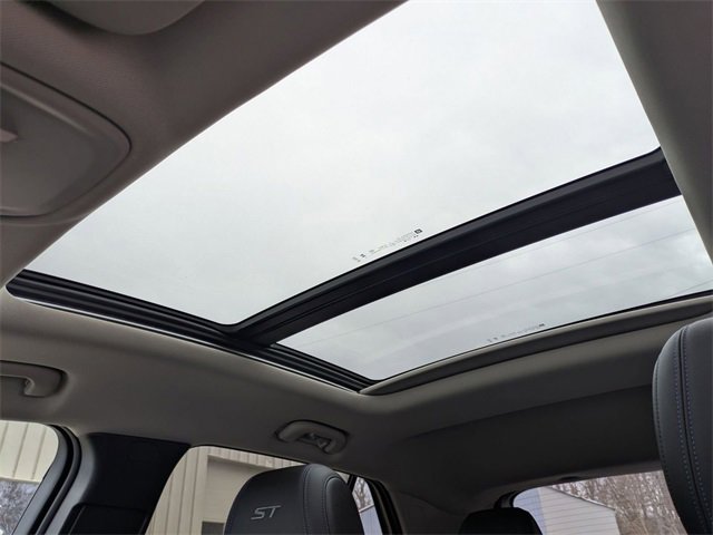 Used 2025 Buick Encore GX Sport Touring w/ Experience Buick Package image 14