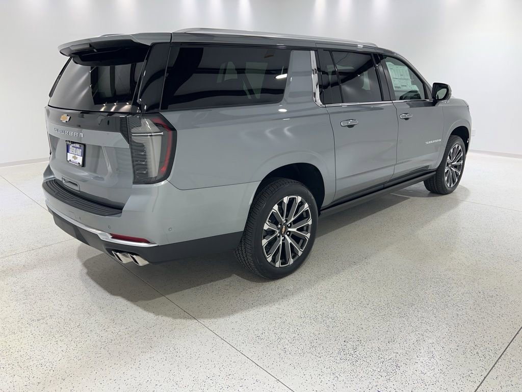 New 2026 Chevrolet Suburban High Country image 5