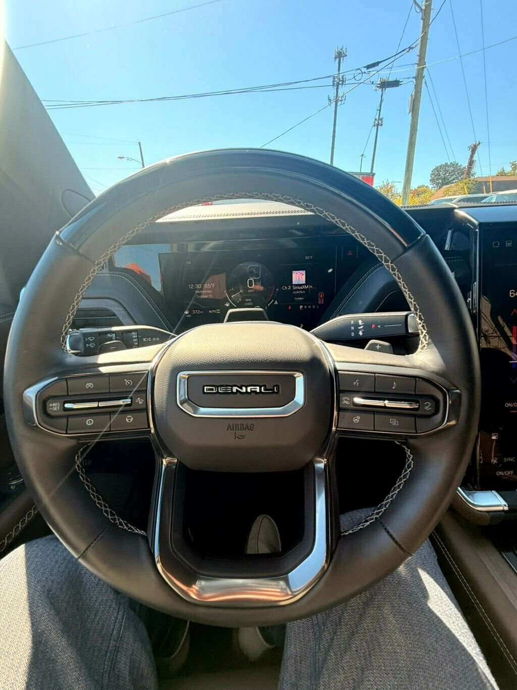 Used 2025 GMC Yukon XL Denali Ultimate image 29