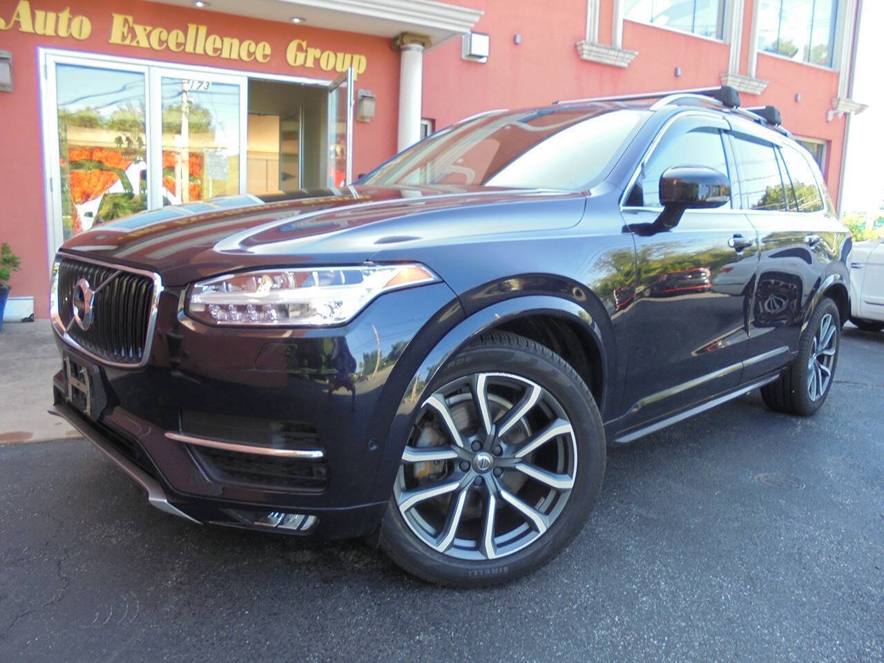 Used 2016 Volvo XC90 T6 Momentum AWD/4WD image 2
