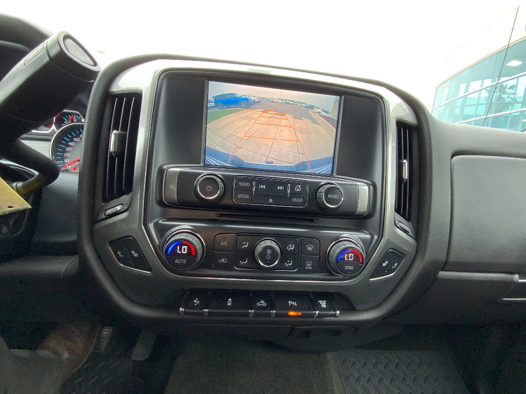 Used 2016 Chevrolet Silverado 2500 LT w/ LT Convenience Package image 12