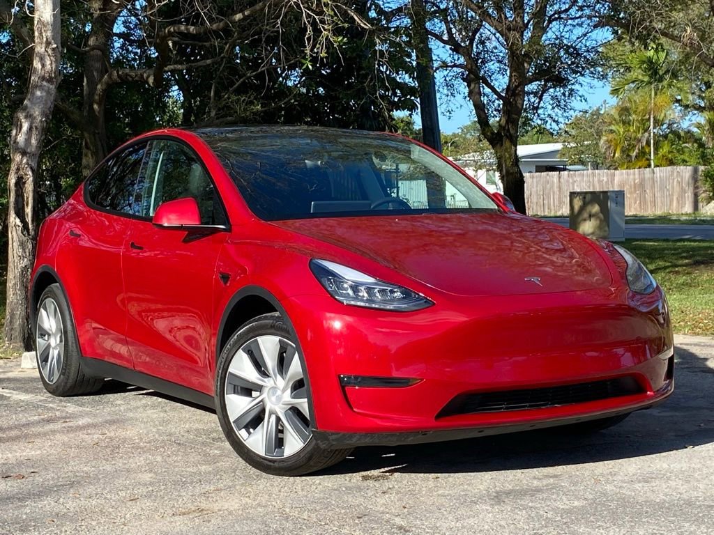 Used 2020 Tesla Model Y Long Range image 5