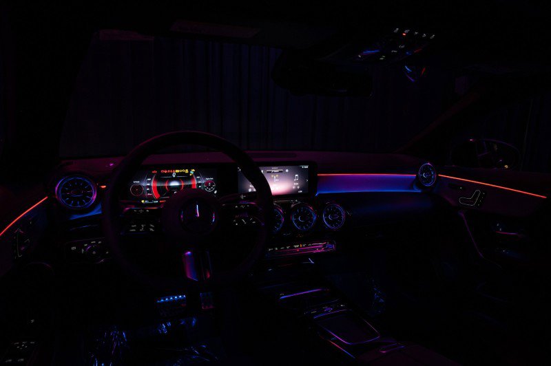 New 2025 Mercedes-Benz CLA 250 image 13