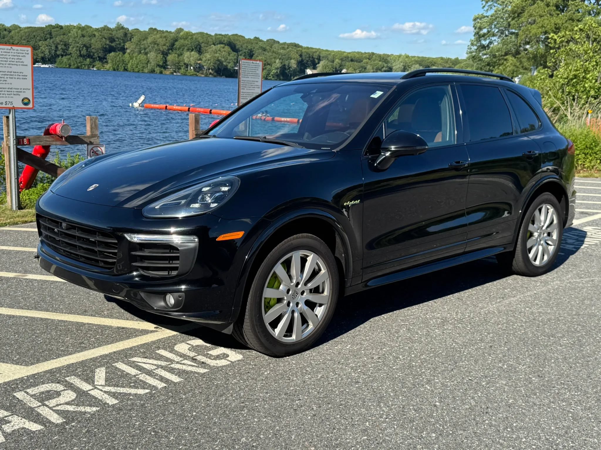 Used 2016 Porsche Cayenne S AWD/4WD image 12