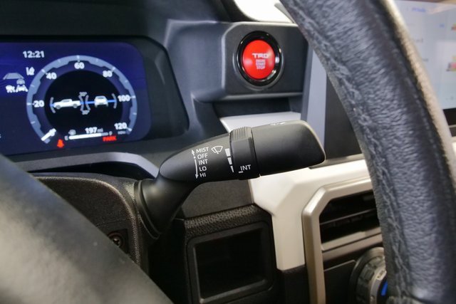 Used 2024 Toyota Tacoma TRD Off-Road image 26