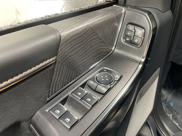Used 2023 Ford F150 Platinum image 13