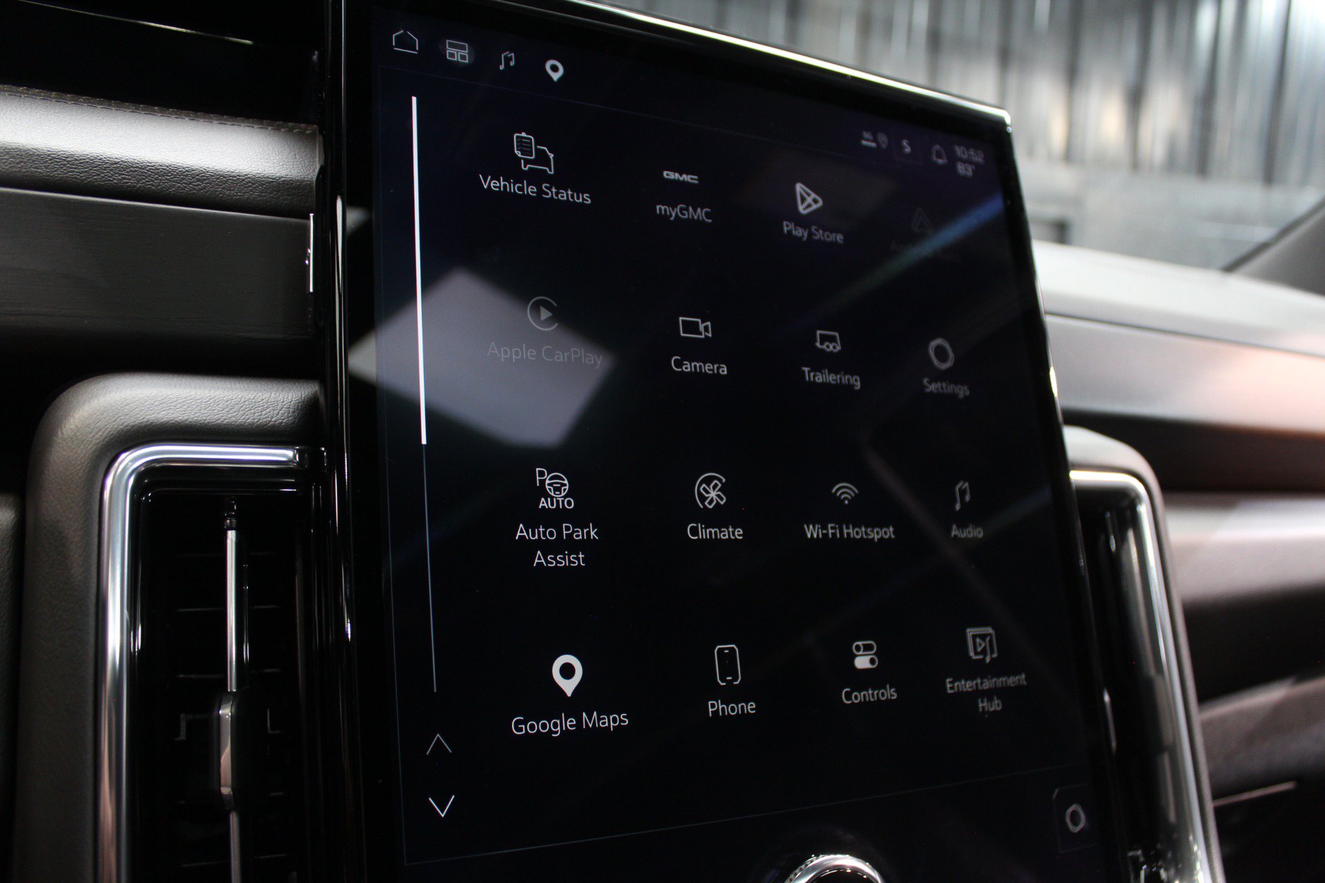 Used 2025 GMC Yukon Denali w/ Denali Reserve Package AWD/4WD image 81