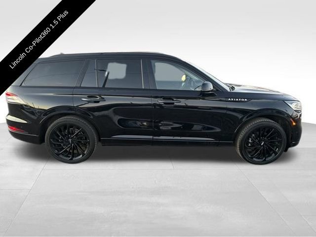 Certified 2023 Lincoln Aviator Reserve w/ Equipment Group 201A image 9