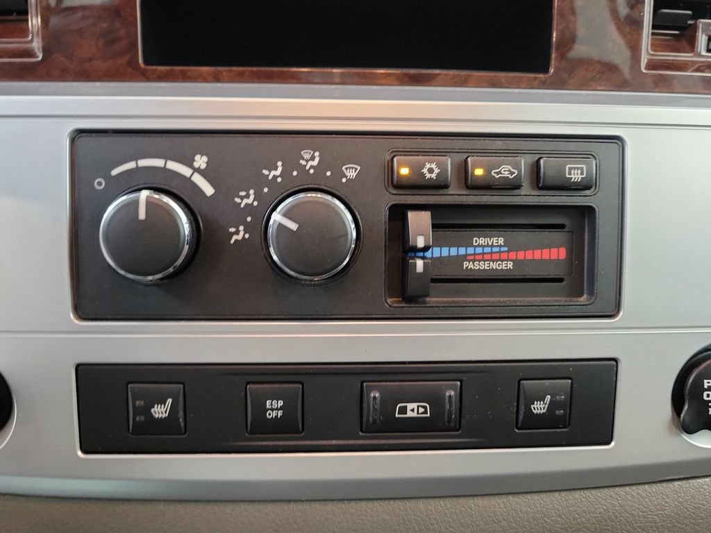 Used 2008 Dodge Ram 1500 Truck Laramie w/ Trailer Tow Group AWD/4WD image 20