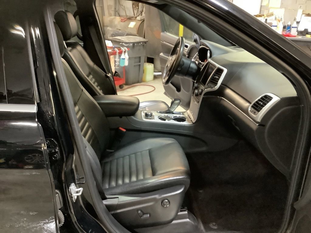Certified 2018 Jeep Grand Cherokee Limited AWD/4WD image 26