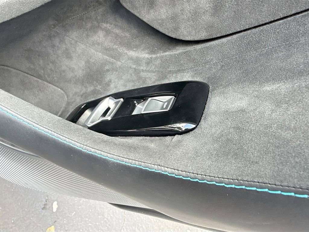Used 2020 McLaren GT RWD image 31