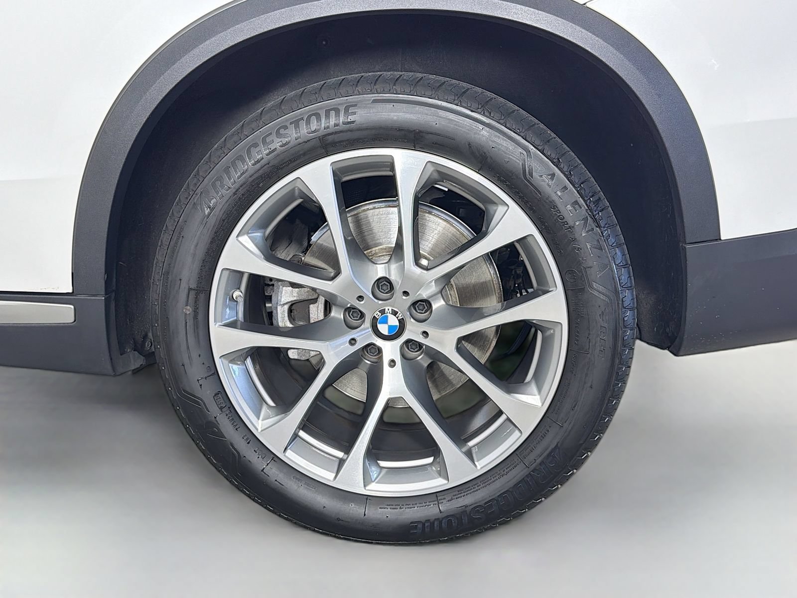 Certified 2024 BMW X5 sDrive40i w/ Parking Assistance Package RWD image 33