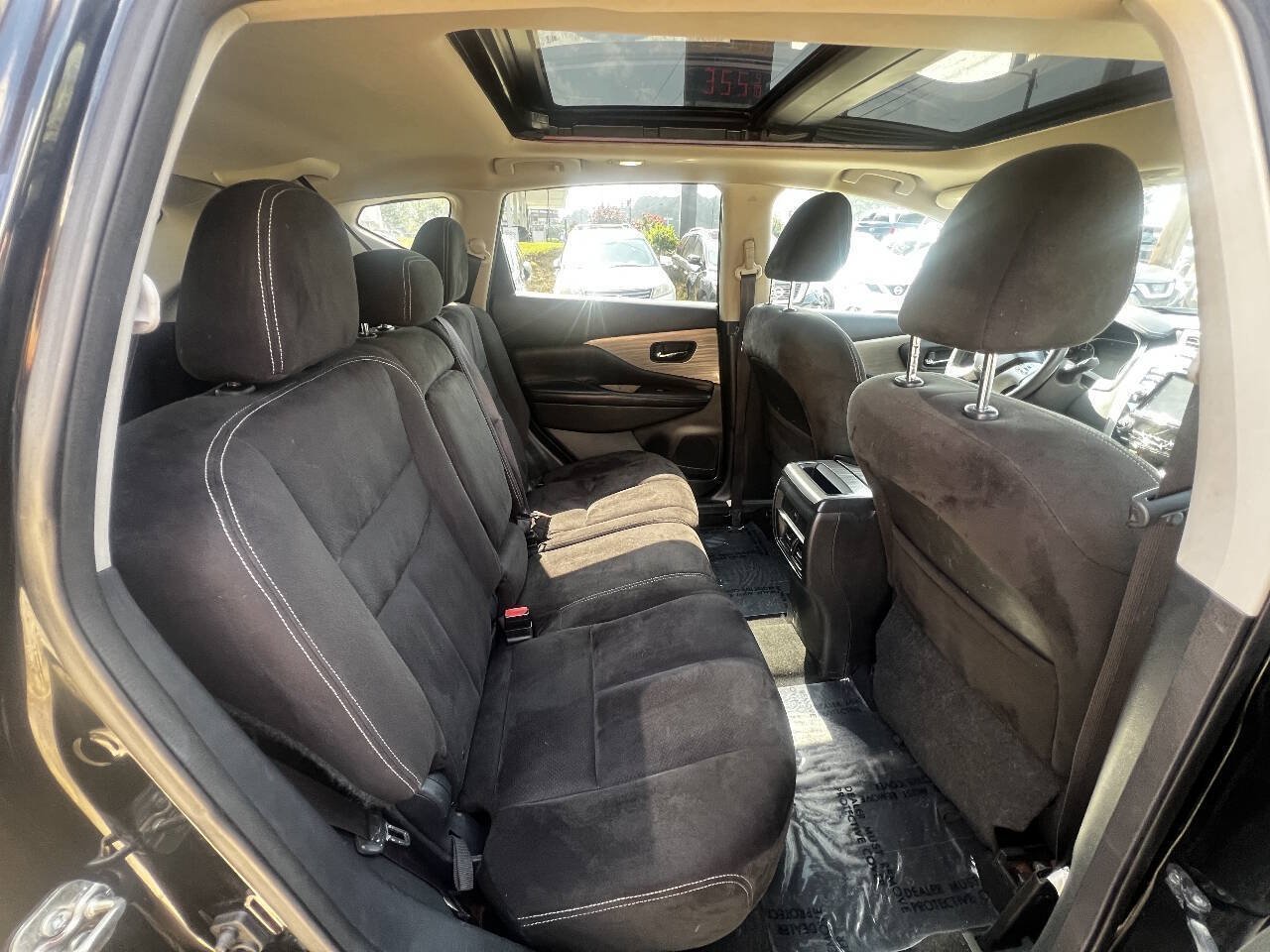 Used 2015 Nissan Murano SV w/ Premium Package FWD image 12