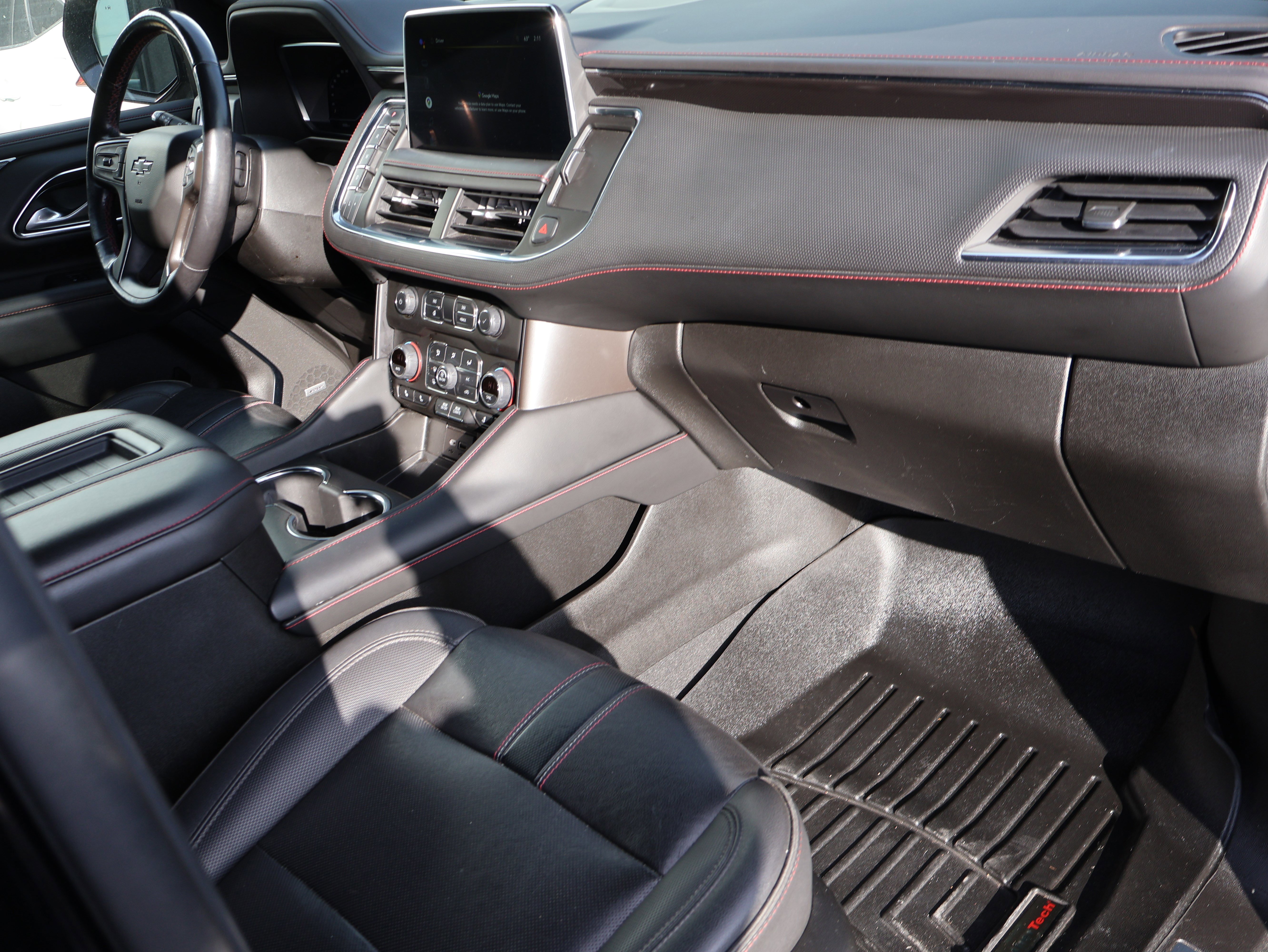 Used 2022 Chevrolet Suburban RST w/ Sport Performance Package AWD/4WD image 11