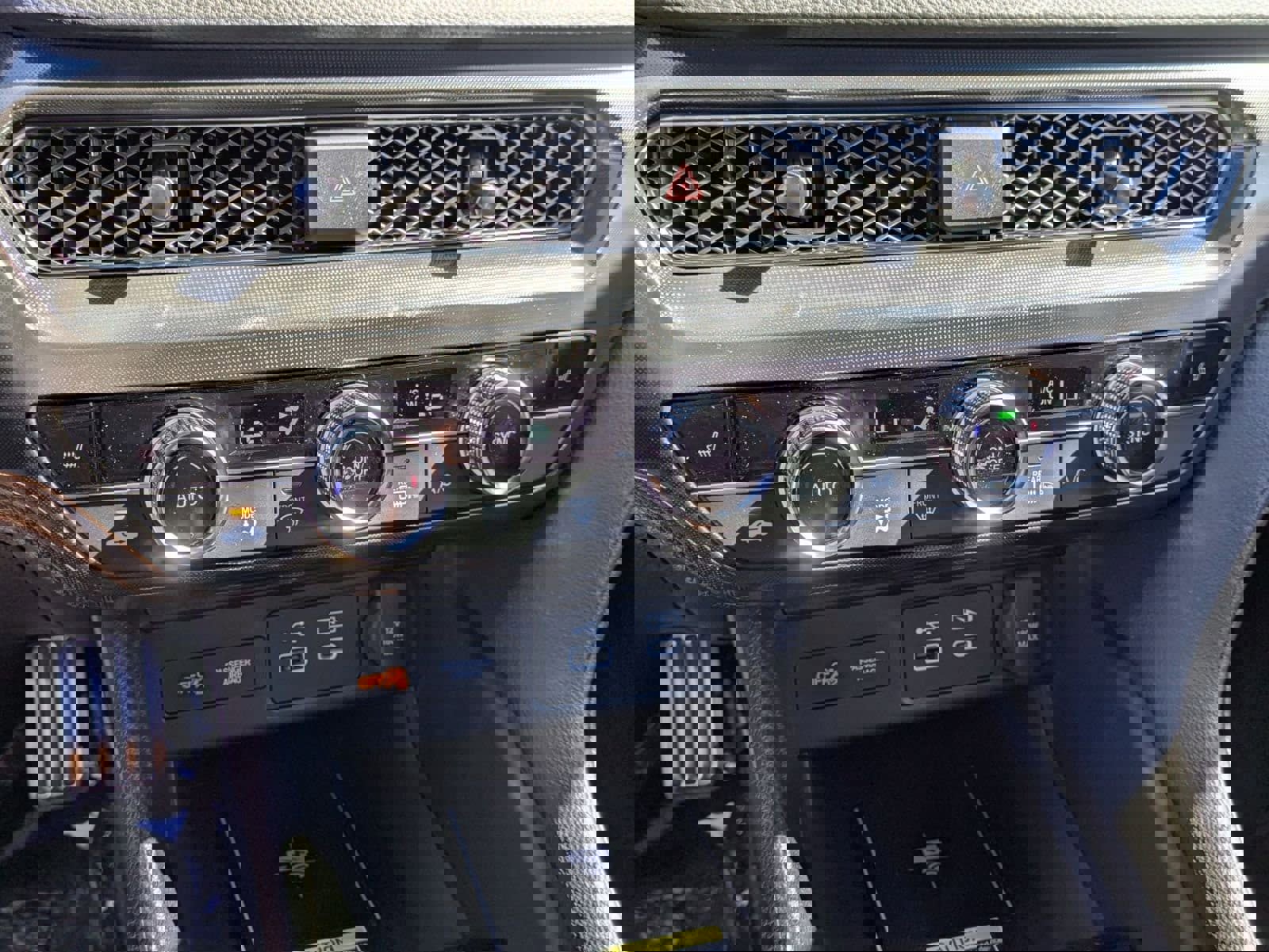 New 2025 Acura Integra A-Spec image 18