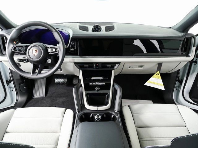 New 2026 Porsche Cayenne Coupe image 20